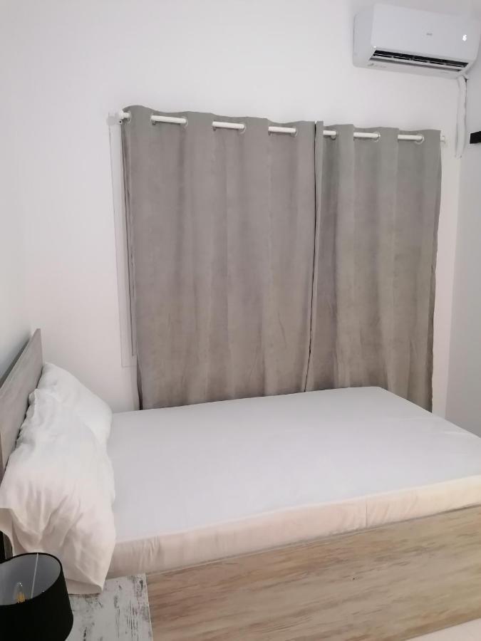 Jz Plus Classio Rhodes City Luaran gambar
